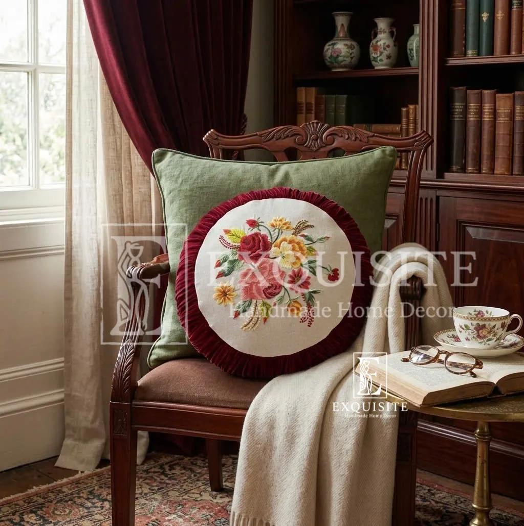 Gối tròn nhung thêu tay cao cấp - Velvet round cushion hand embroidery ảnh thu nhỏ 5