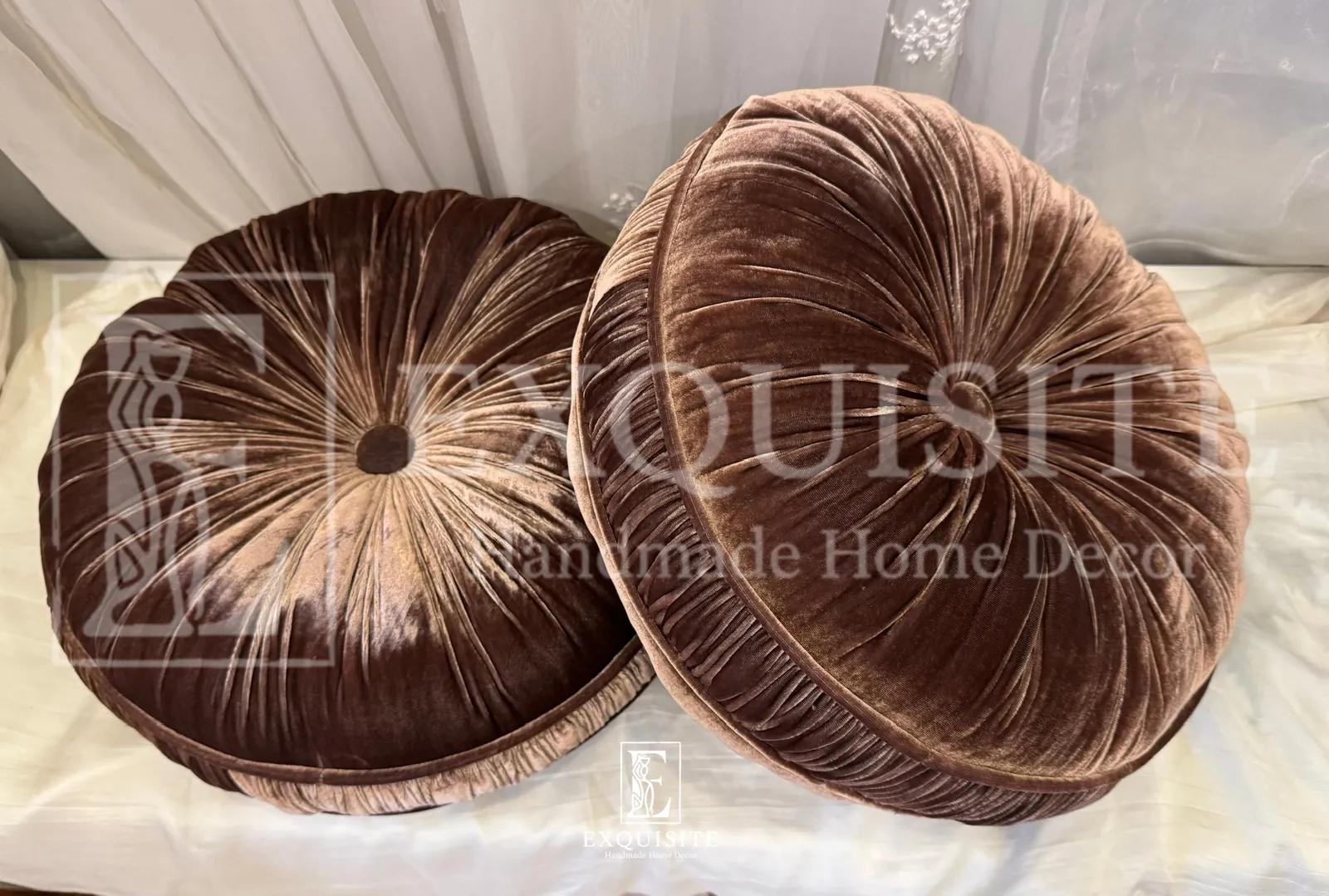 Gối tròn nhung cao cấp - Velvet round cushion ảnh thu nhỏ 11