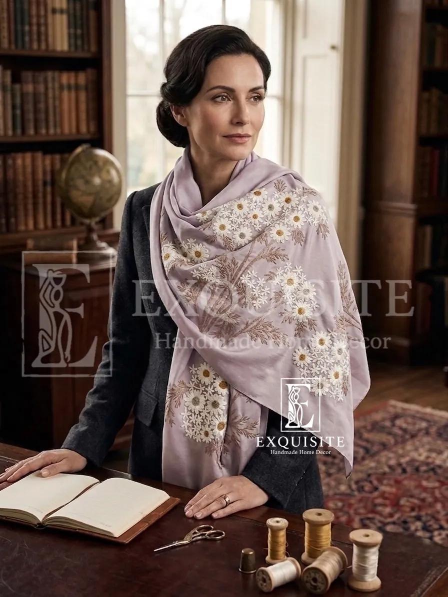 Khăn quàng cổ thêu tay nhung lụa tơ tằm cao cấp-Scarf hand embroidery on silk&velvet ảnh thu nhỏ 5