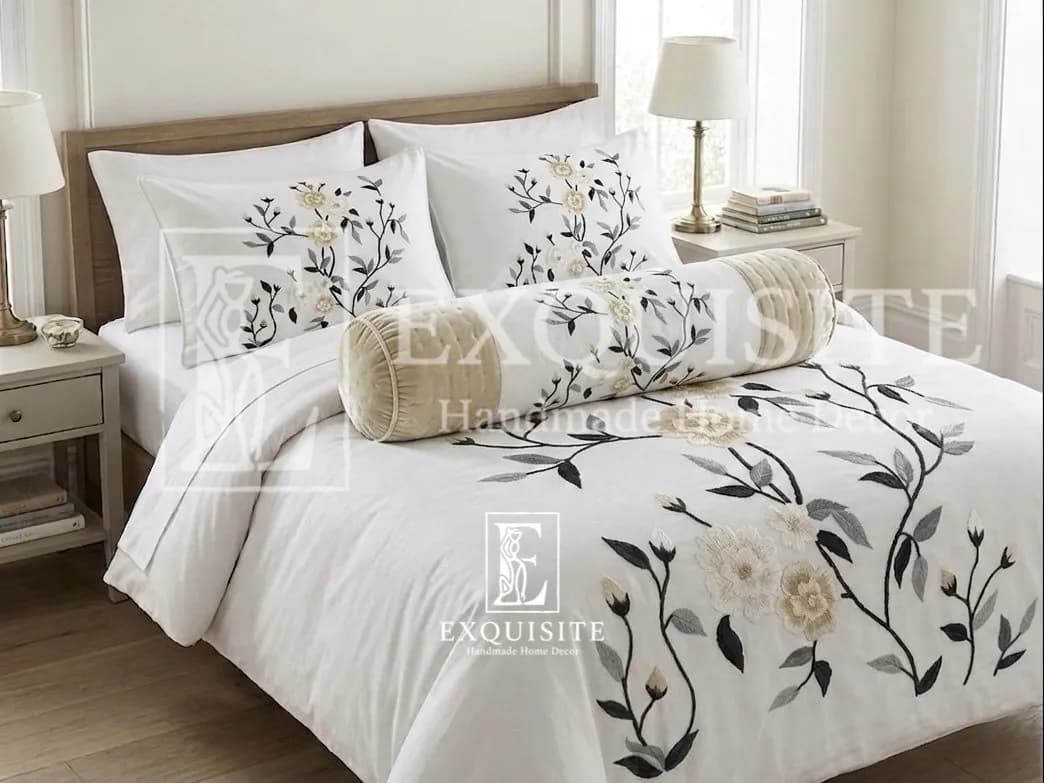 Gối ôm thêu tay mẫu hoa hồng dây leo - Bolster hand embroidery