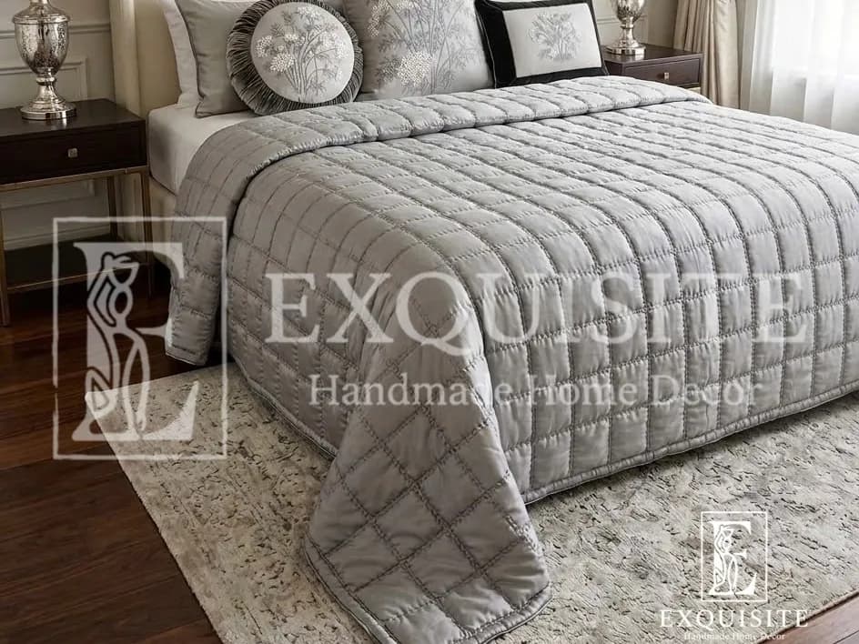 Chăn 2 mặt lụa tơ tằm khâu tay - Silk bed cover/blanket 2 sides