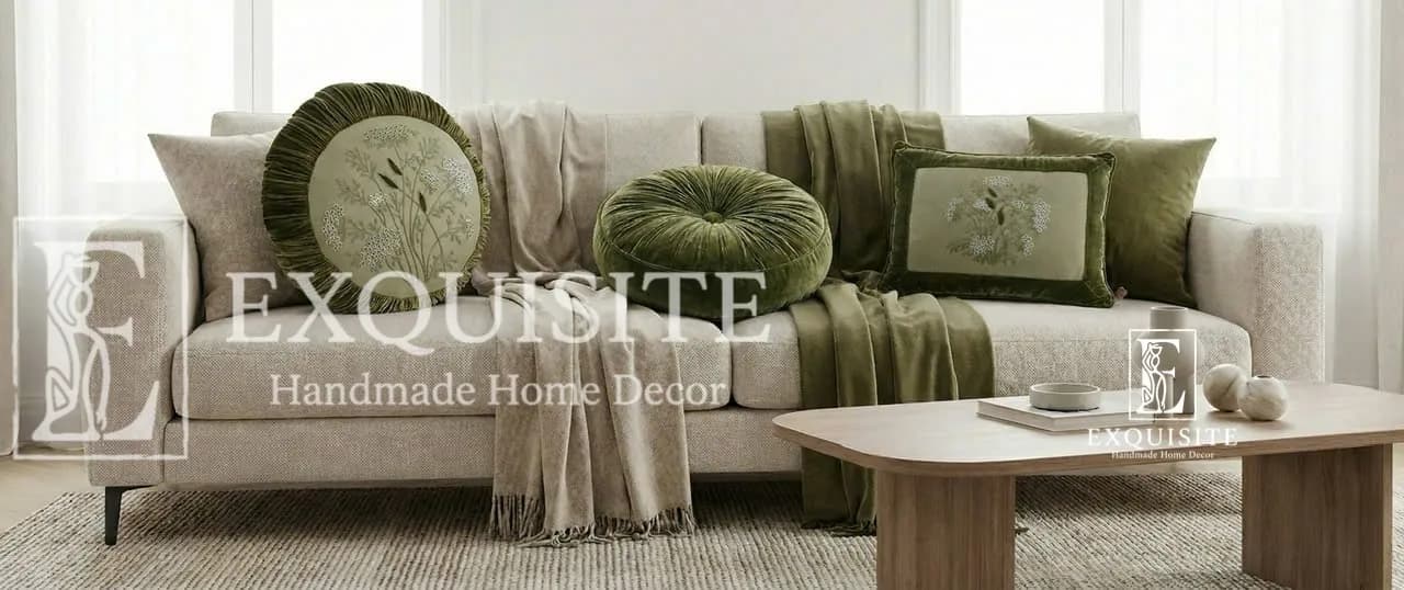 Combo 2 gối tròn nhung thêu tay và gối 30x40 nhung thêu tay-Vevet combo 2 round & 30x40 ảnh thu nhỏ 27