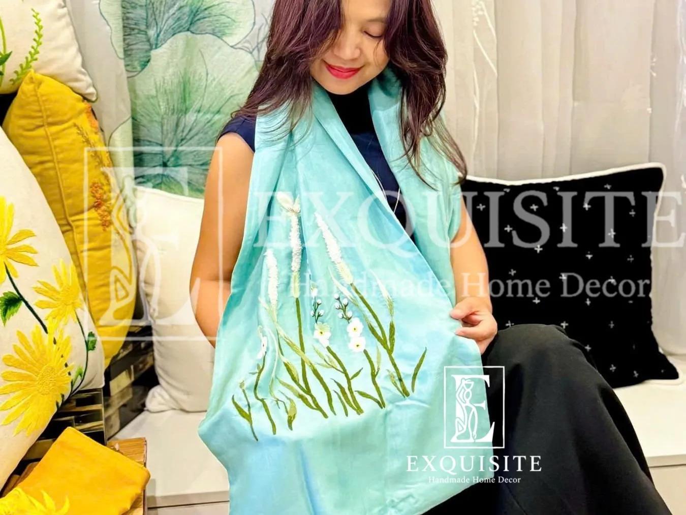 Khăn lụa tơ tằm thêu tay - Silk scaft w.hand embroidery