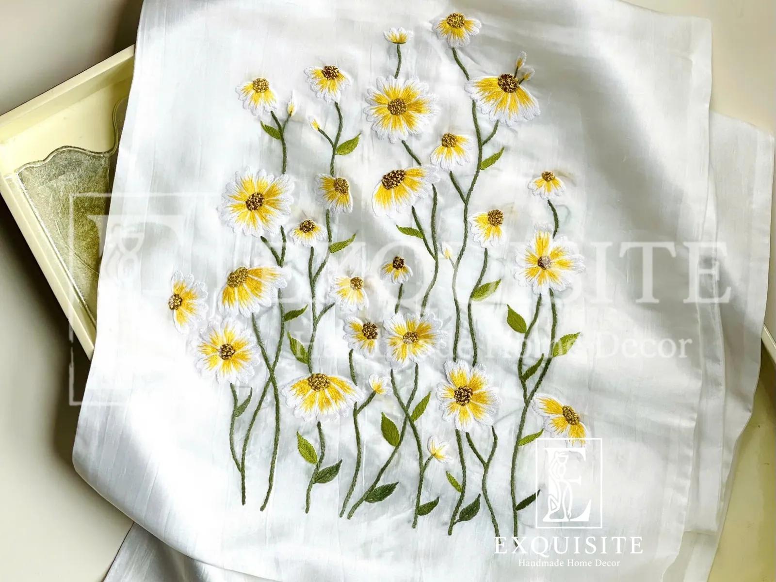 Khăn lụa tơ tằm thêu tay - Silk scaft w.hand embroidery