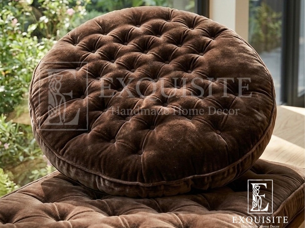 Sitting cushion with hand stitching - Đệm ngồi khâu tay — Exclusive Piece